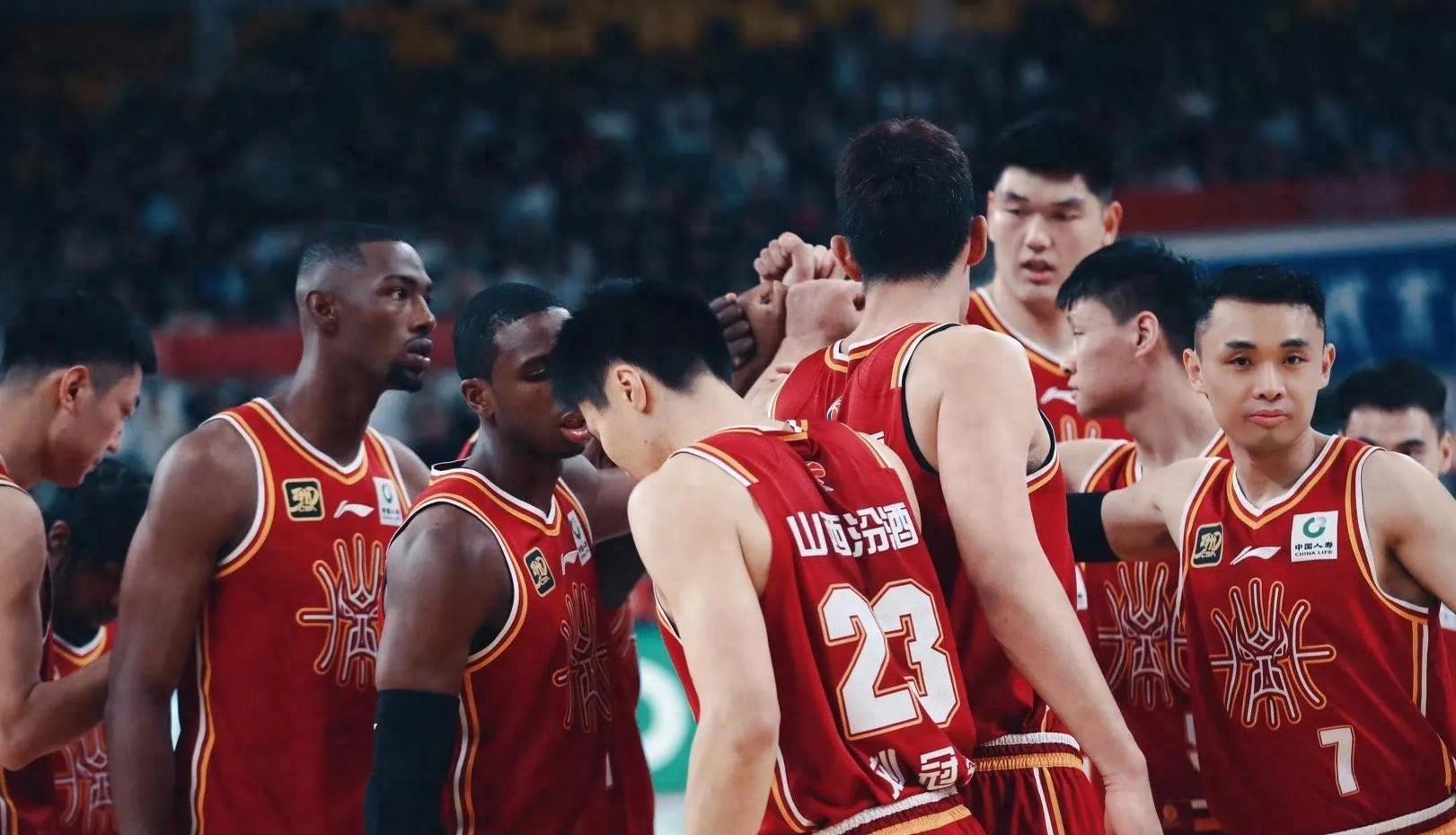 关于CBA决赛震撼开打，巅峰对决引爆全场的信息