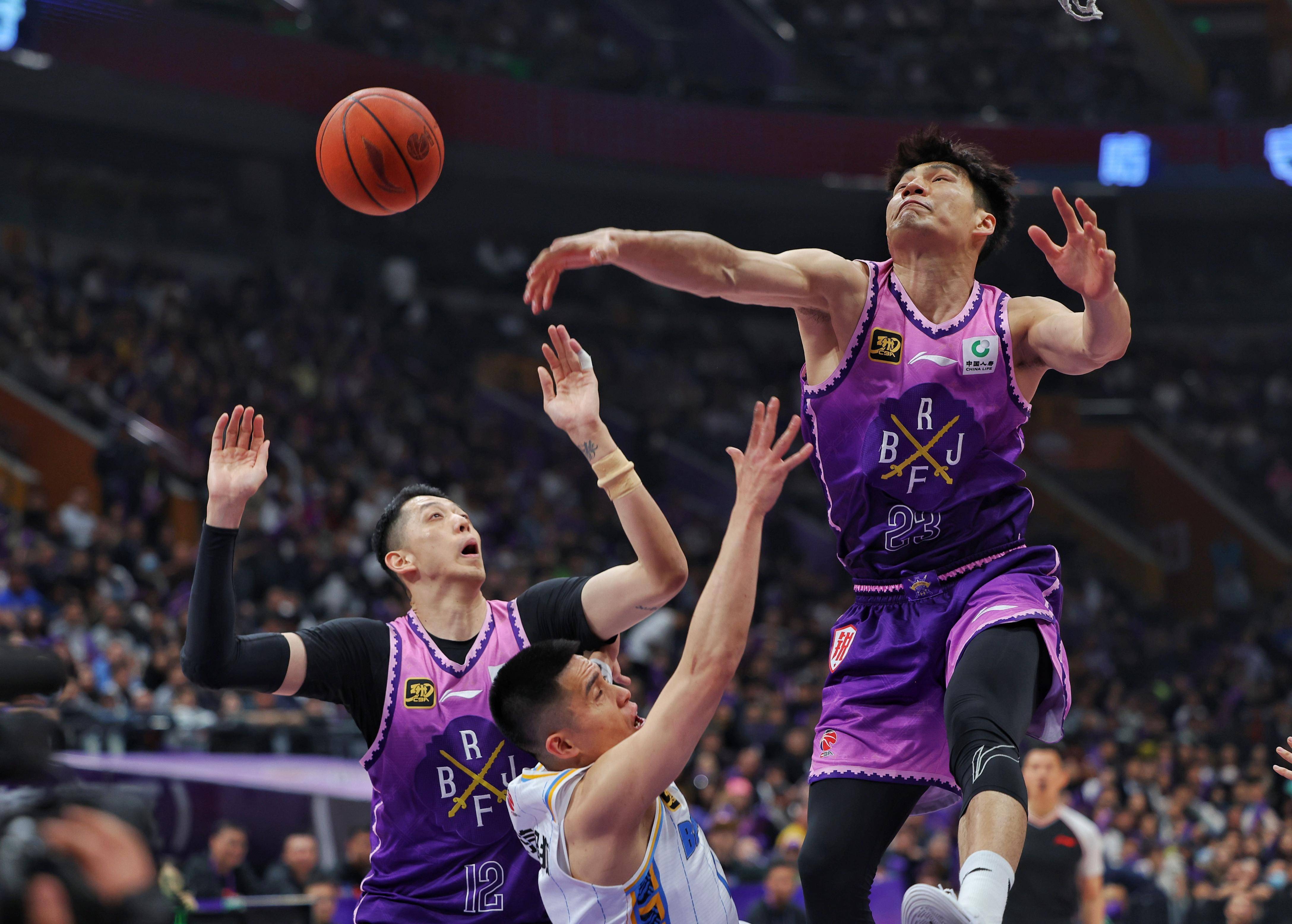 山西队碾压辽宁队,锡安点燃赛场 山西队碾压辽宁队,锡安点燃赛场