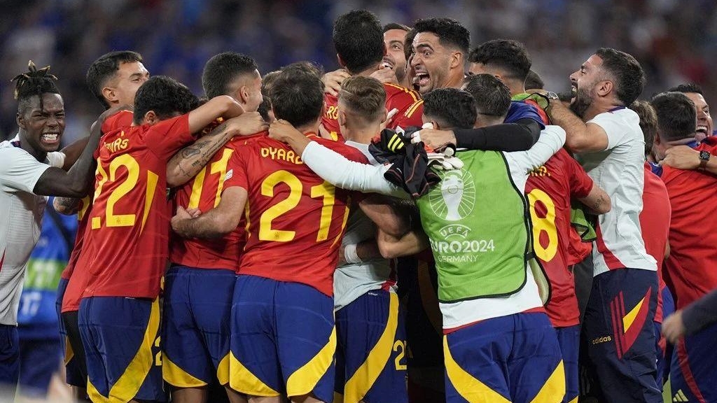 克罗地亚碾压西班牙，阿什拉夫带队取胜