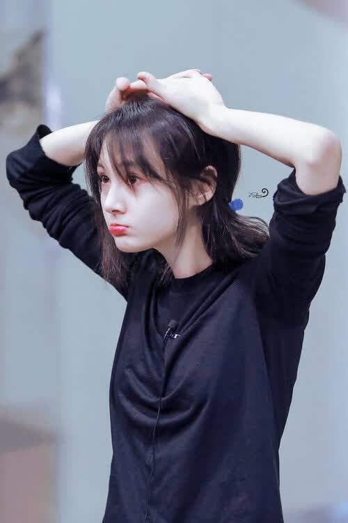 A组颠覆者，印度完胜乌拉圭之夜，久保建英如何让桑巴足球在亚洲风暴中失色